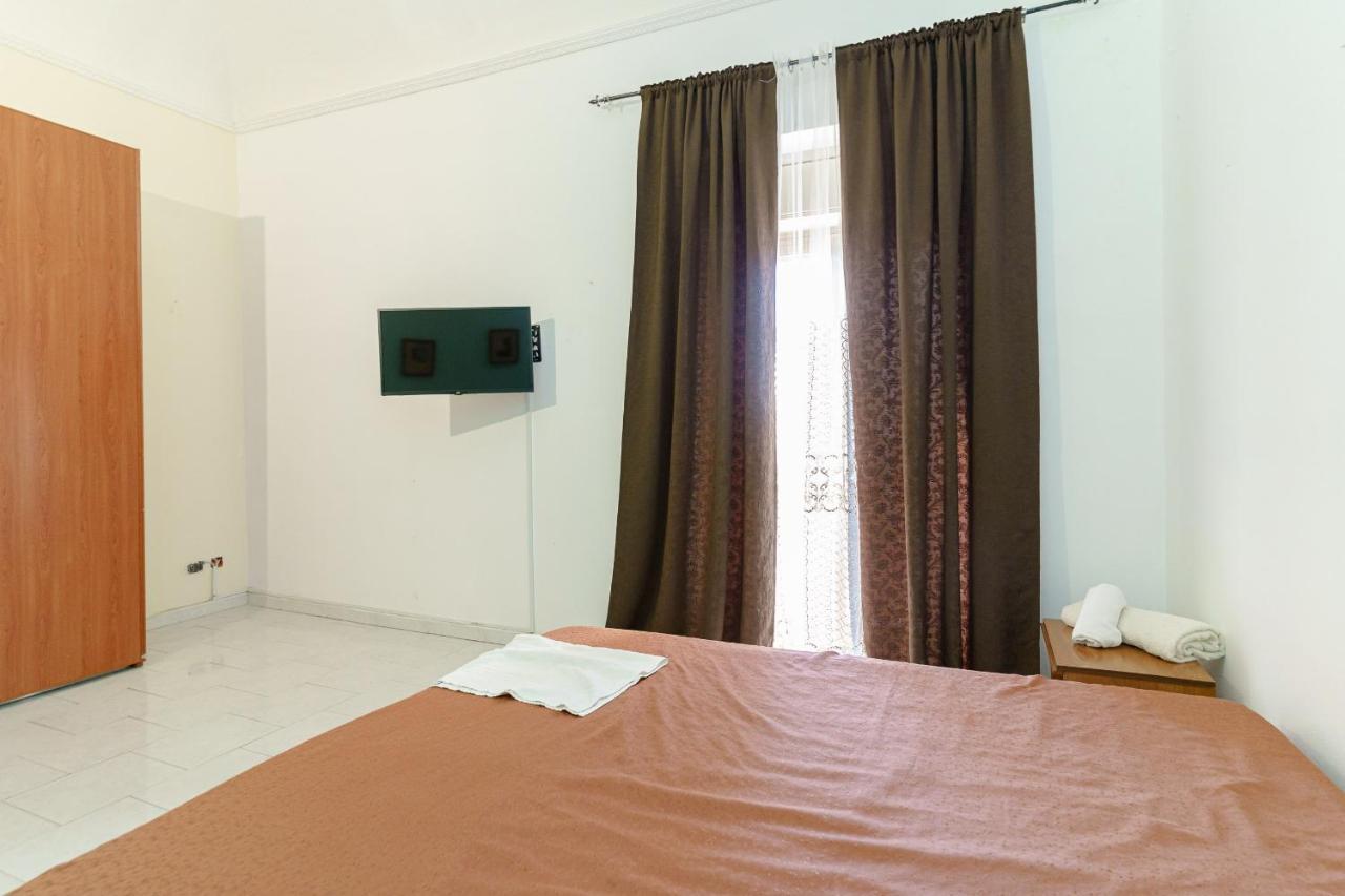 Appartamento Zu Iano House Catania Esterno foto